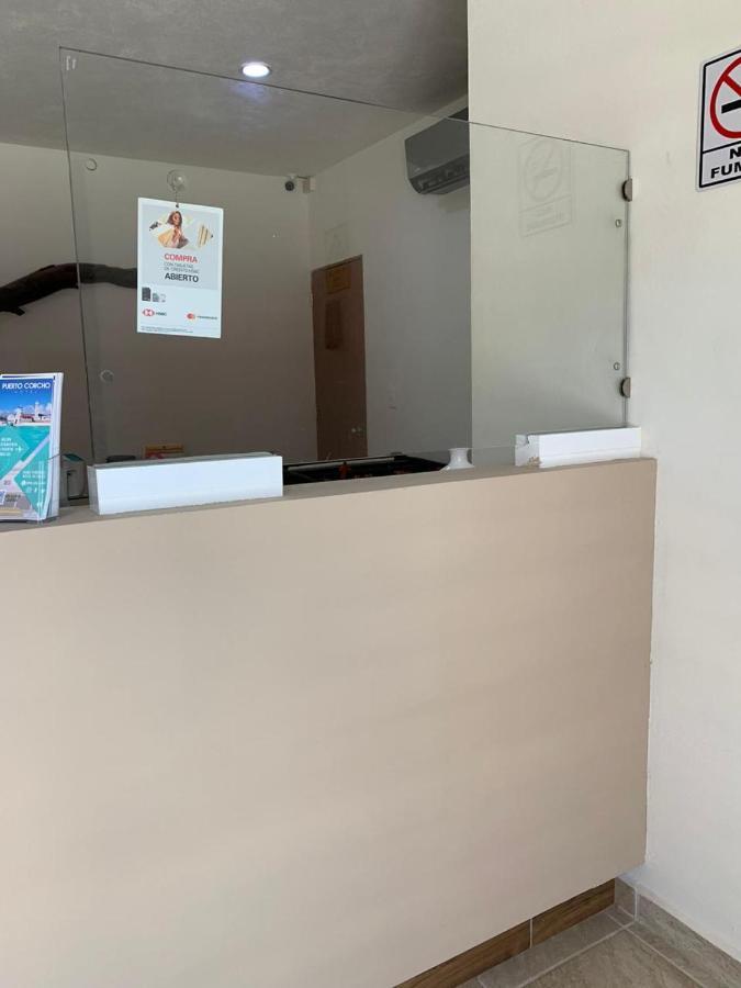 Hotel Puerto Corcho ปูแอร์โต โมเรลอส ภายนอก รูปภาพ